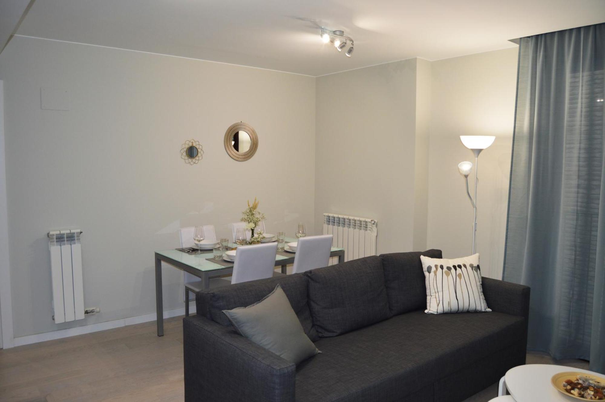Apartamento Espoz y Mina Zaragoza Exterior foto